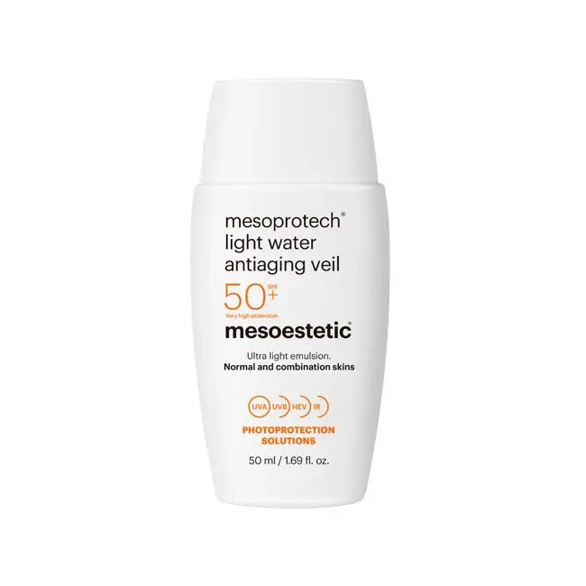 mesoprotech® light water antiaging veil PHOTOPROTECTION SOLUTIONS Ultraleichtes, schnell einziehendes LSF 50+ Fluid für normale bis Mischhaut, das die Haut mit Feuchtigkeit versorgt und ihr ein frisches Finish verleiht. 50 ml