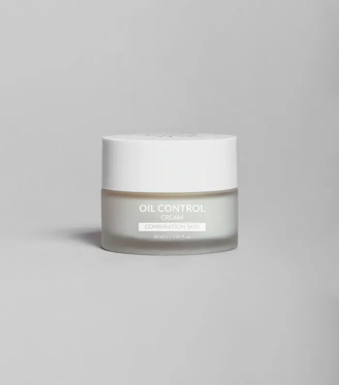 KONSENS Oil Control Cream – Mattierende Creme zur Talgregulierung und Porenverfeinerung.