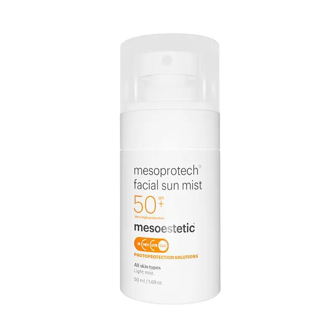 mesoprotech® facial sun mist SPF 50+ von mesoestetic® – Leichter, transparenter Sonnenschutzspray für das Gesicht, ideal für den täglichen Gebrauch. Jetzt bei Mel’s Beauty & Academy erhältlich.