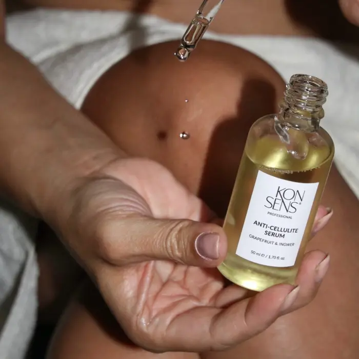 KONSENS Anti-Cellulite Serum 50 ml – Anwendung auf der Haut mit Pipette